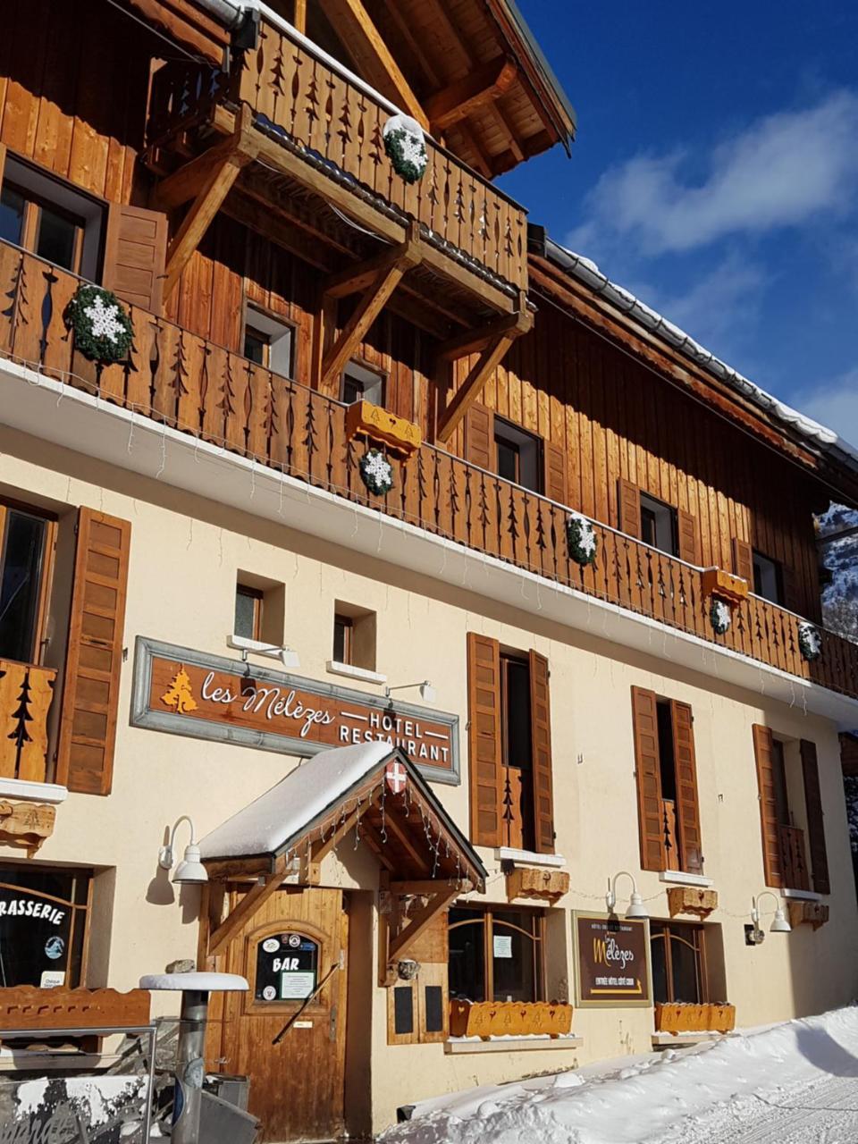 Hotel-chalet Les Melezes 3*